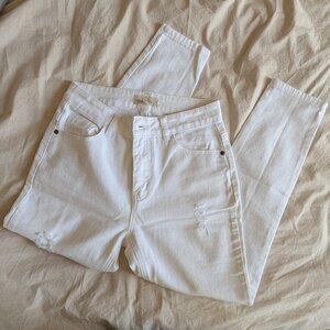 C&V (Chelsea & Violet) white distressed skinny jeans size 27